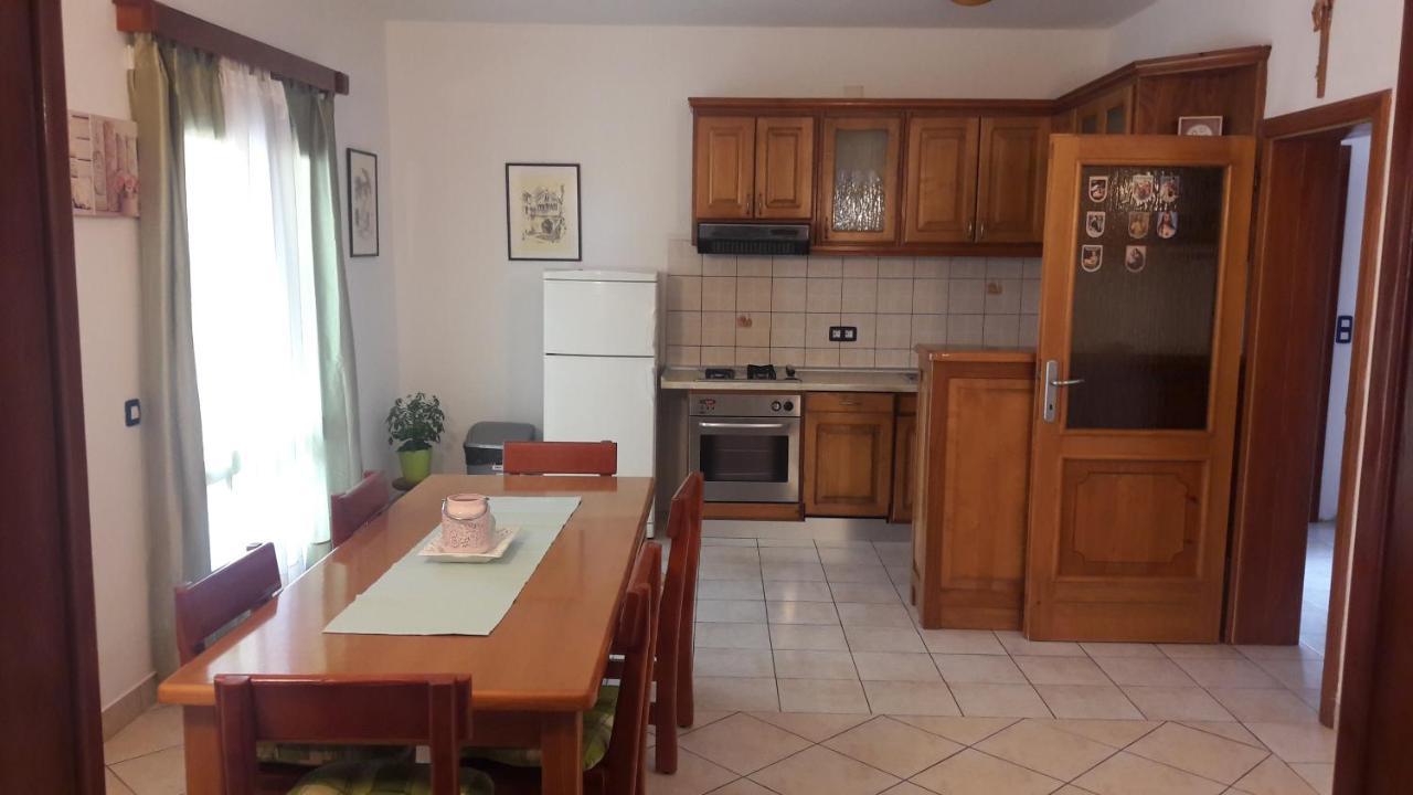 Apartman Rabatin Sveti Filip i Jakov Esterno foto