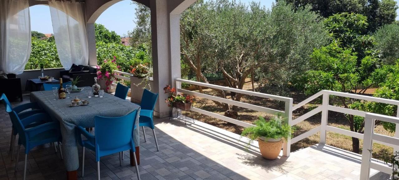 Apartman Rabatin Sveti Filip i Jakov Esterno foto