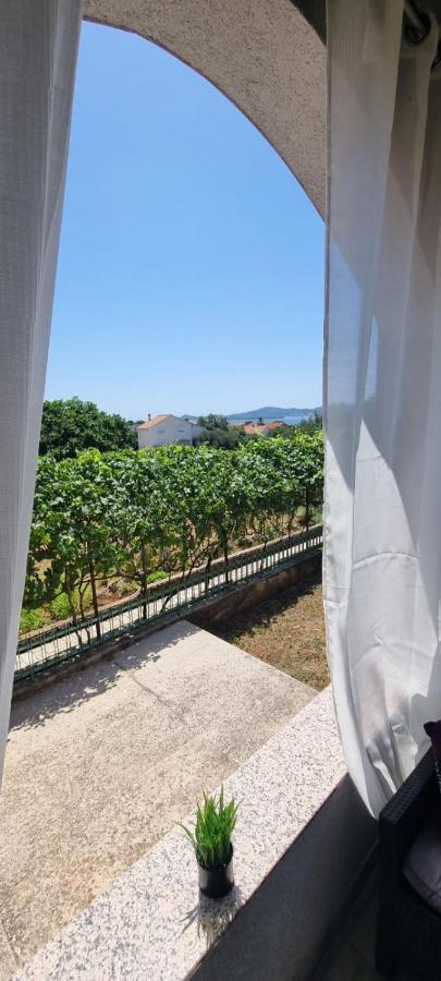 Apartman Rabatin Sveti Filip i Jakov Esterno foto